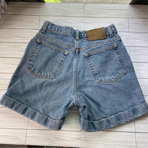 Calvin Klein high waisted Classic Blue Denim Women's Shorts size 6 - Picture 4 of 6